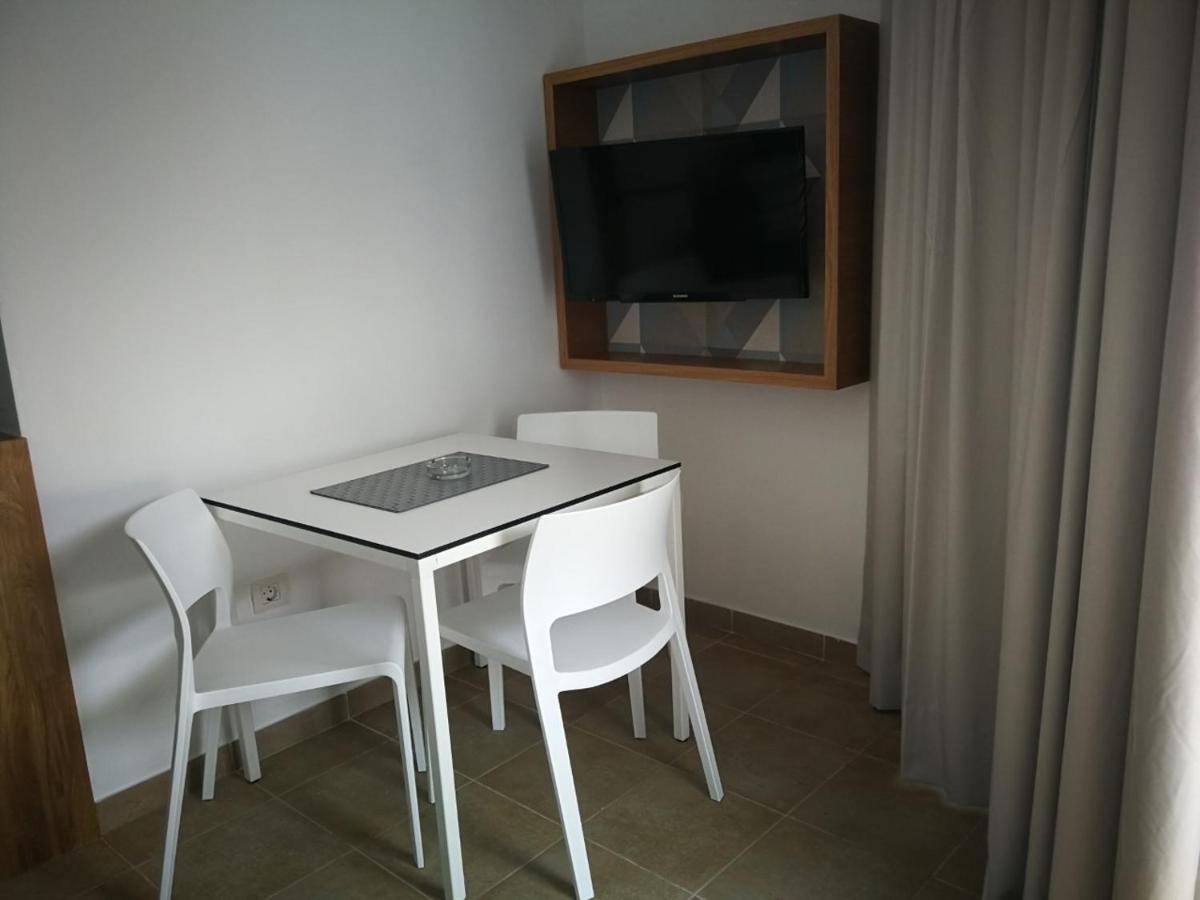 Apartamentos Corona Playa ปลายา เดล อิงเกลส ภายนอก รูปภาพ